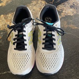 New Balance women’s athletic shoes